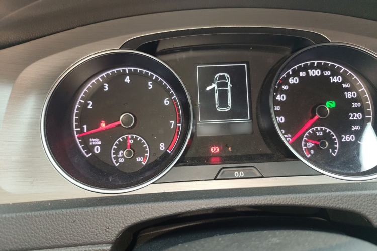 Used Volkswagen Golf 2015 1.4TSI Comfort Travel Edition Instrument Cluster