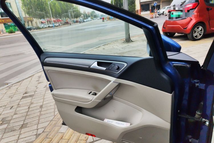 Used Volkswagen Golf 2015 1.4TSI Automatic Comfort Model Left Front Door Interior