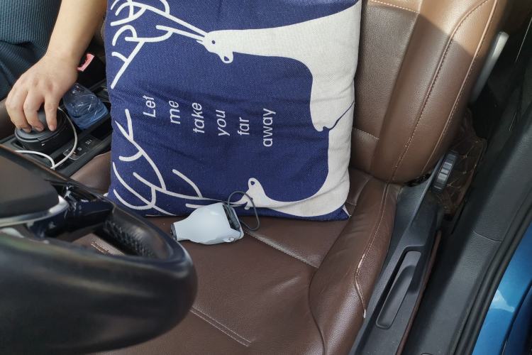 Used Volkswagen Golf 2015 1.4TSI Comfort Travel Edition Left Front Seat