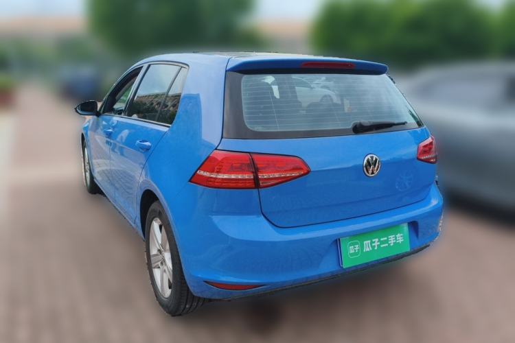 Used Volkswagen Golf 2015 1.6L Automatic Comfort Model Rear Left 45 Deg