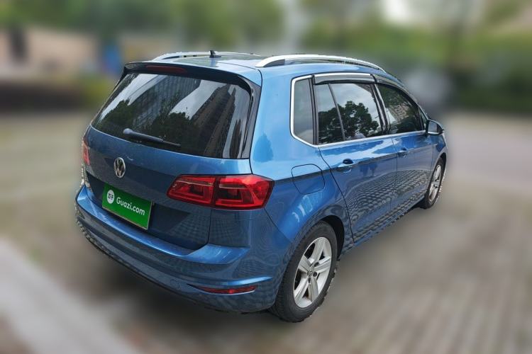 Used Volkswagen Golf 2015 1.4TSI Sportsvan Rear Right 45 Deg
