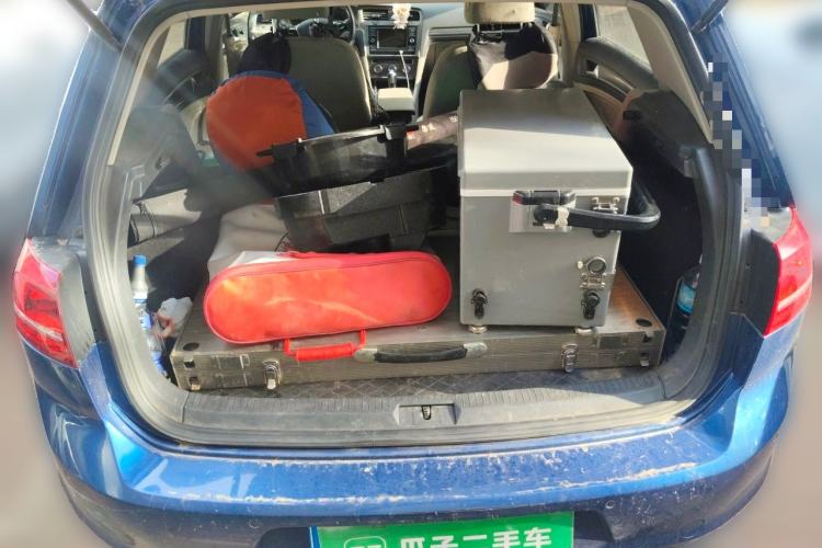 Used Volkswagen Golf 2015 1.6L Automatic Comfort Model Trunk