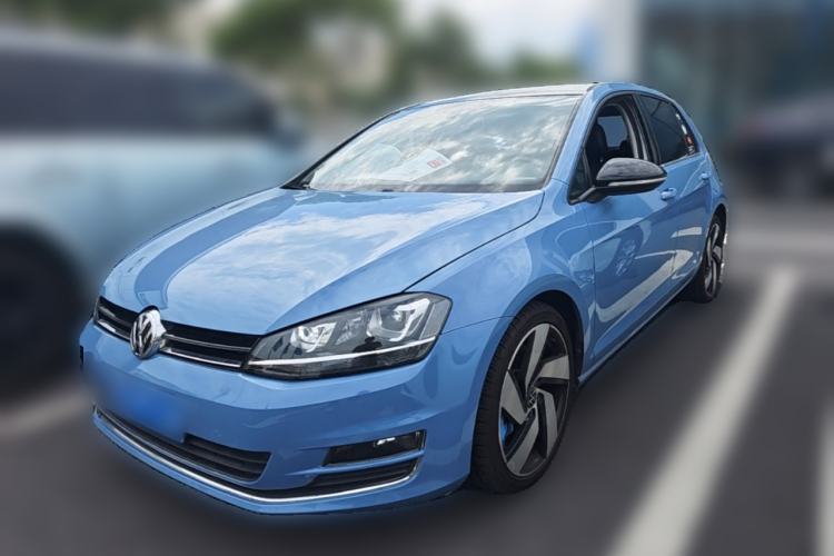 Used Volkswagen Golf 2015 1.4TSI Automatic Luxury Model Guazi used car, China used car export, Used car for sale, Used  cars, Cheapest cars for sale