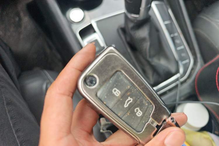 Used Volkswagen Golf 2015 1.4TSI Sportsvan Vehicle Key