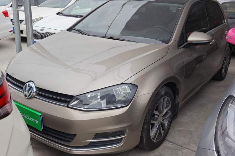 Ojetý Volkswagen Golf 2015 1.4TSI Automatic Luxury Model Guazi used car, China used car export, Used car for sale, Used  cars, Cheapest cars for sale
