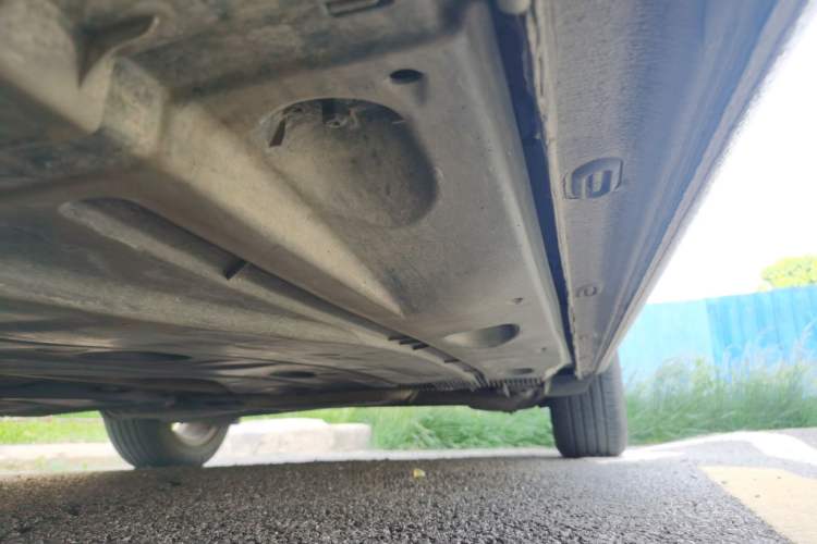 Used Volkswagen Golf 2015 1.6L Automatic Comfort Model Chassis Front Left