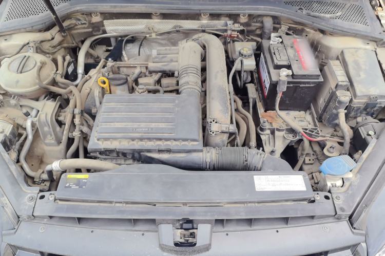 Used Volkswagen Golf 2015 1.4TSI Automatic Comfort Model Engine Bay