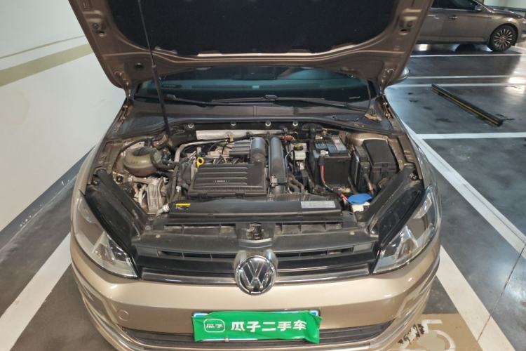 Used Volkswagen Golf 2015 1.4TSI Automatic Comfort Model Engine Bay