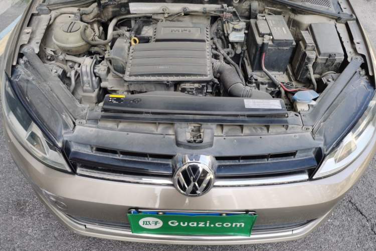 Used Volkswagen Golf 2015 1.6L Automatic Comfort Model Engine Bay