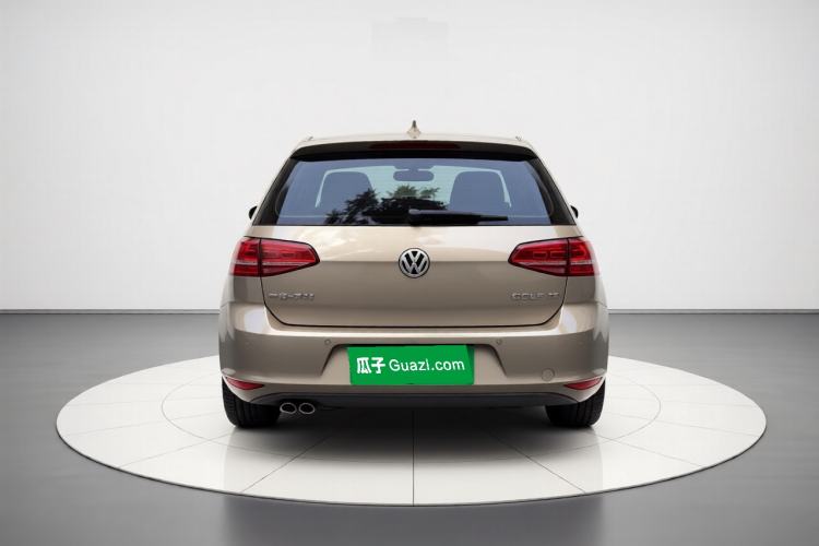 Used Volkswagen Golf 2015 1.4TSI Automatic Comfort Model Exterior 4