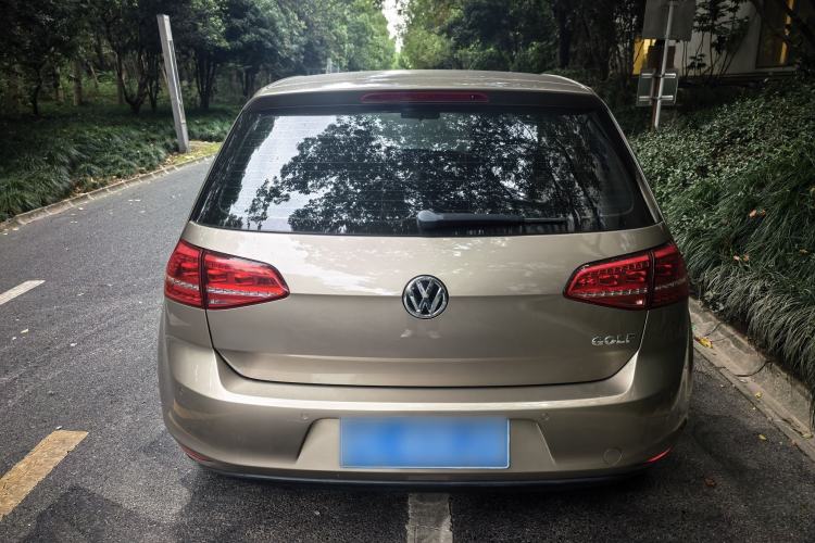 Used Volkswagen Golf 2015 1.6L Automatic Comfort Model Exterior 5