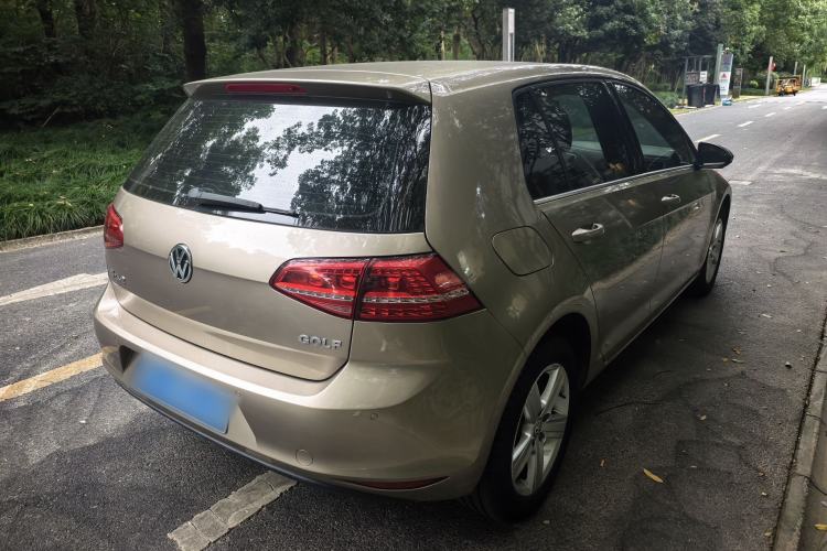 Used Volkswagen Golf 2015 1.6L Automatic Comfort Model Exterior 6