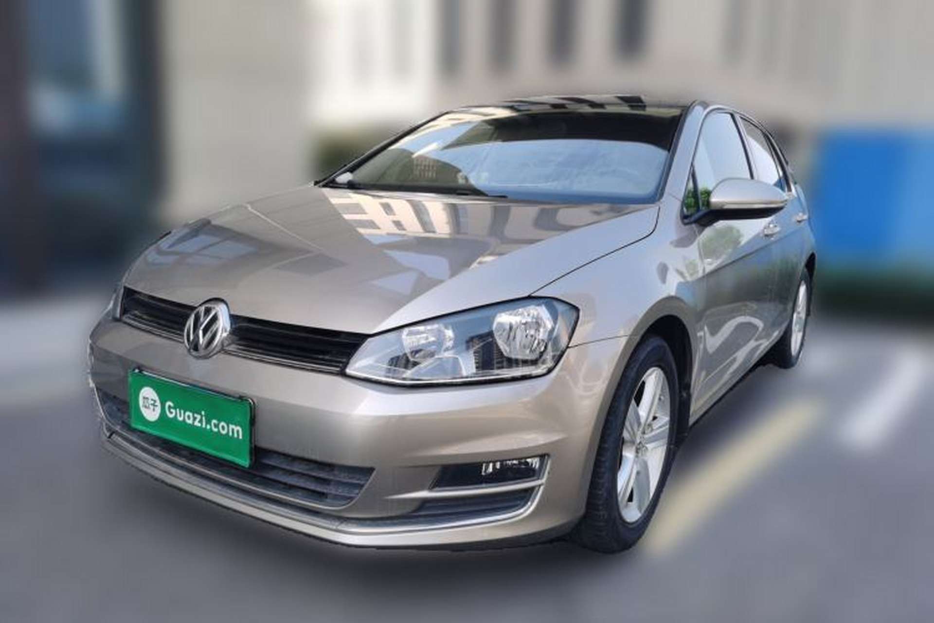 Used Volkswagen Golf 2015 1.6L Automatic Comfort Model Front Left 45 Deg