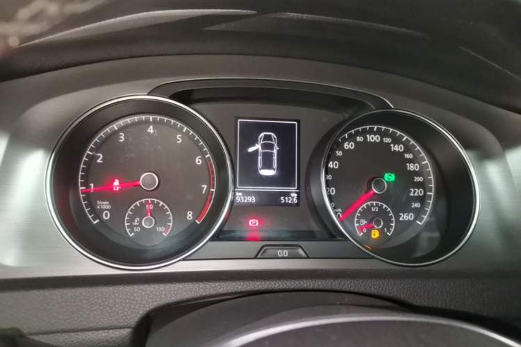 Used Volkswagen Golf 2015 1.4TSI Automatic Comfort Model Instrument Cluster