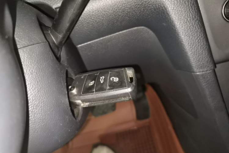 Used Volkswagen Golf 2015 1.4TSI Automatic Comfort Model Interior 1