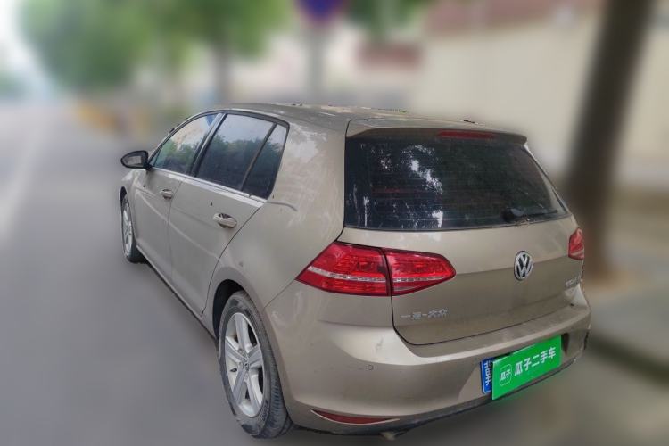 Used Volkswagen Golf 2015 1.4TSI Automatic Luxury Model Rear Left 45 Deg