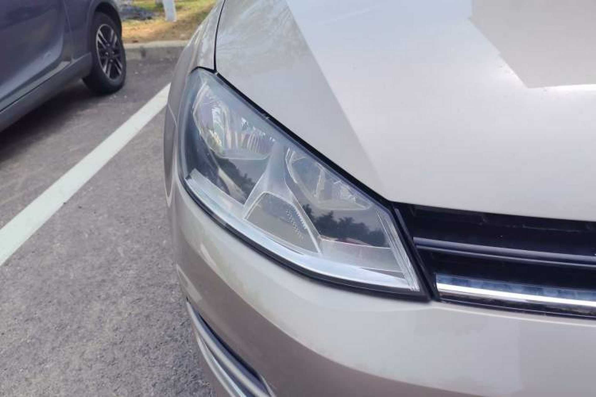 Used Volkswagen Golf 2015 1.4TSI Automatic Comfort Model Right Front Headlight