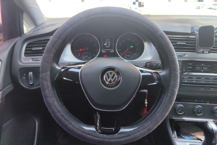 Used Volkswagen Golf 2015 1.4TSI Automatic Comfort Model Steering Wheel