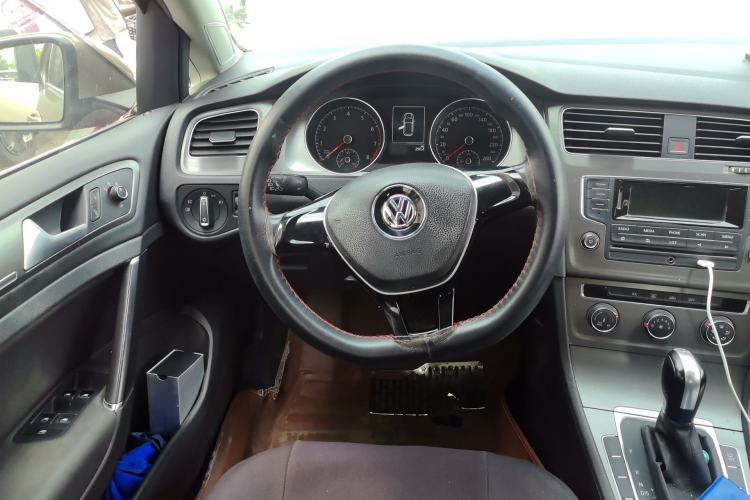 Used Volkswagen Golf 2015 1.4TSI Automatic Comfort Model Steering Wheel