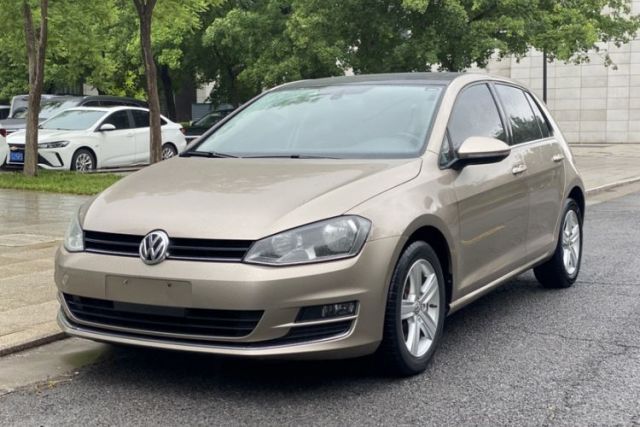 Used Volkswagen Golf 2015 1.4TSI Automatic Luxury Model