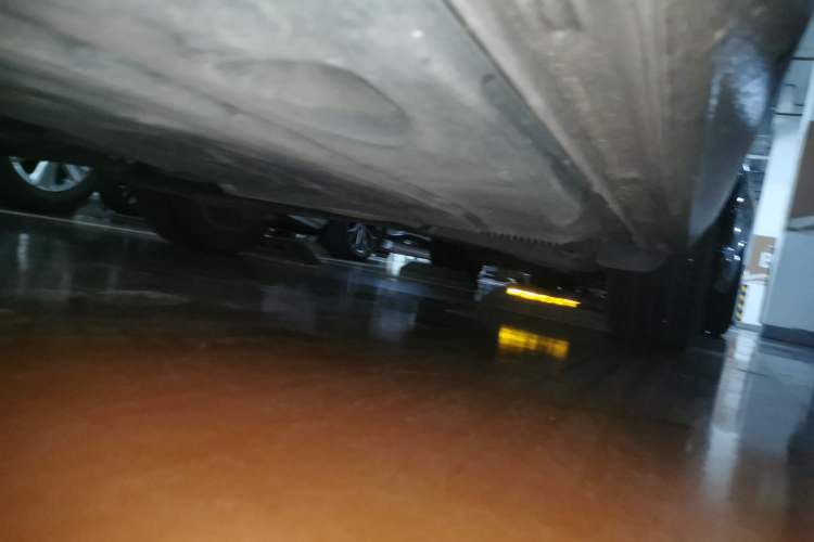 Used Volkswagen Golf 2015 1.6L Automatic Comfort Model Chassis Front Left