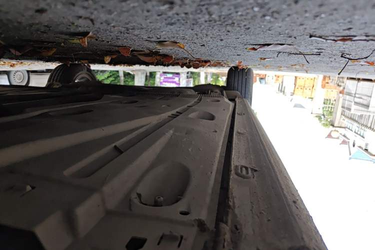 Used Volkswagen Golf 2015 1.6L Automatic Fashion Model Chassis Front Right