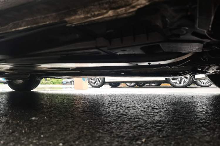 Used Volkswagen Golf 2015 1.6L Automatic Comfort Model Chassis Front Right