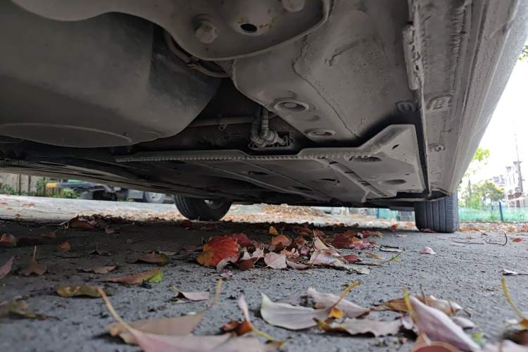 Used Volkswagen Golf 2015 1.6L Automatic Fashion Model Chassis Rear Right
