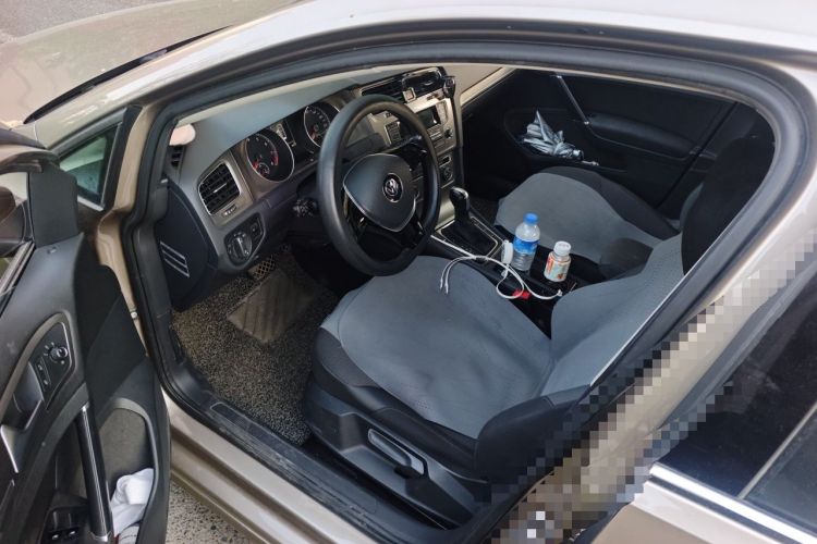 Used Volkswagen Golf 2015 1.6L Automatic Comfort Model Driver Seat
