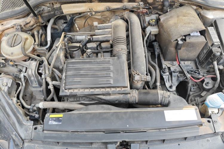 Used Volkswagen Golf 2015 1.4TSI Automatic Comfort Model Engine Bay