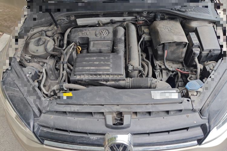 Used Volkswagen Golf 2015 1.2TSI Automatic Comfort Model Engine Bay