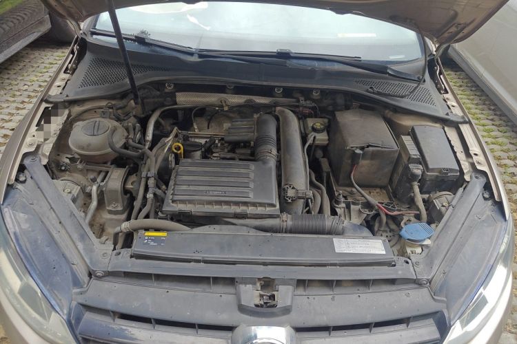 Used Volkswagen Golf 2015 1.4TSI Automatic Luxury Model Engine Bay