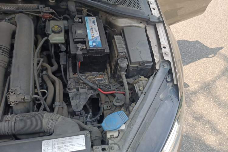 Used Volkswagen Golf 2015 1.4TSI Automatic Comfort Model Engine Bay Left