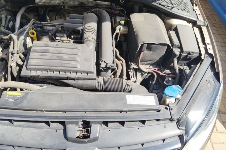 Used Volkswagen Golf 2015 1.4TSI Automatic Flagship Model Engine Bay Left