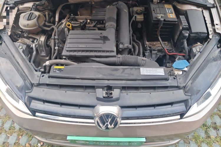 Used Volkswagen Golf 2015 1.4TSI Automatic Comfort Model Engine Bay
