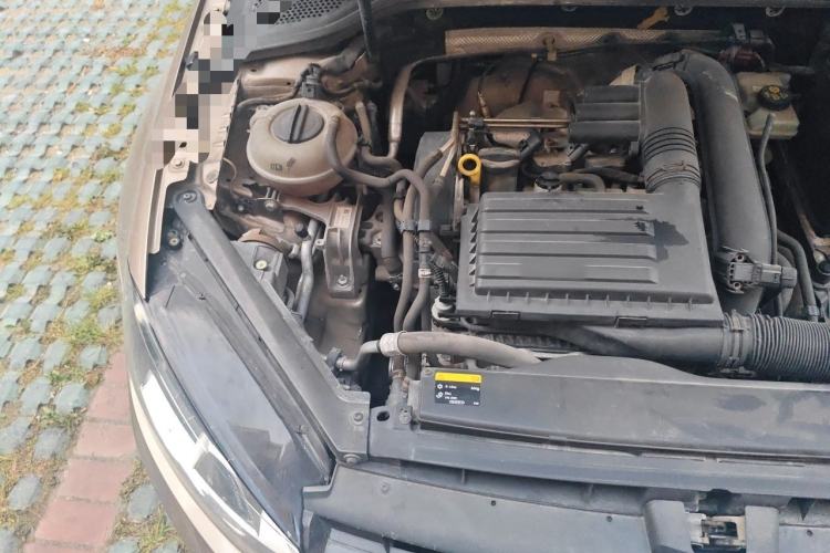 Used Volkswagen Golf 2015 1.4TSI Automatic Comfort Model Engine Bay Right