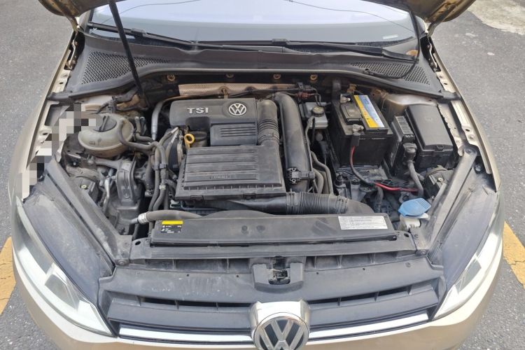 Used Volkswagen Golf 2015 1.4TSI Automatic Comfort Model Engine Bay