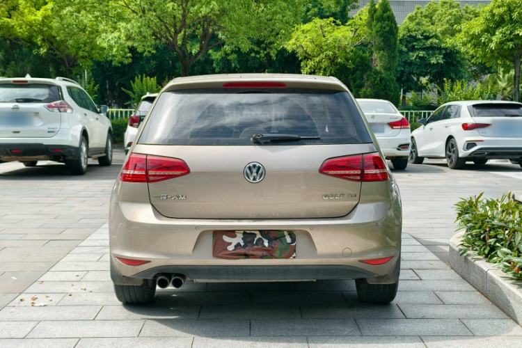 Used Volkswagen Golf 2015 1.4TSI Automatic Comfort Model Exterior 1