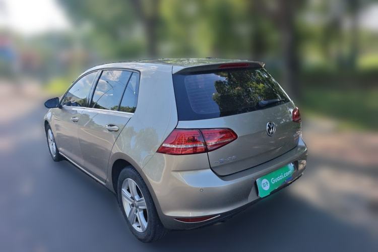 Used Volkswagen Golf 2015 1.4TSI Automatic Luxury Model Exterior 3