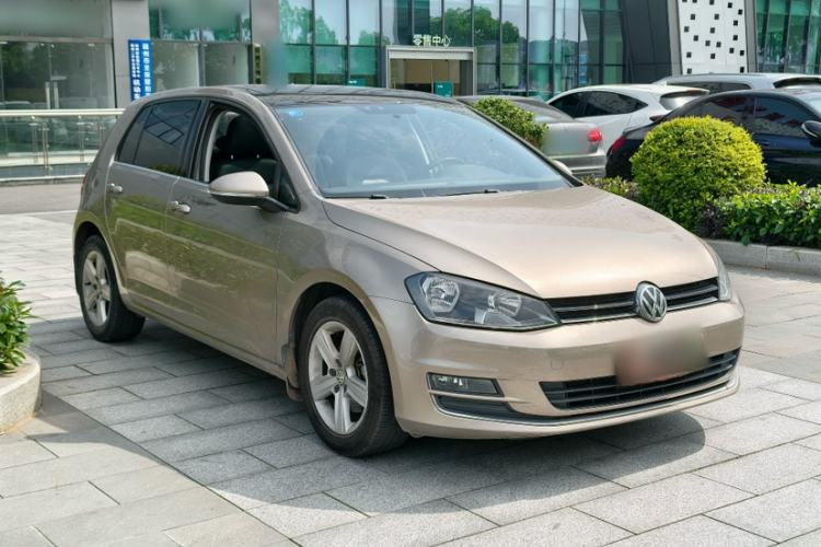 Used Volkswagen Golf 2015 1.4TSI Automatic Comfort Model Exterior 3