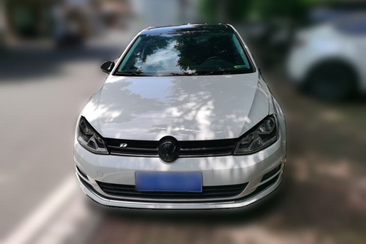 Used Volkswagen Golf 2015 1.6L Automatic Fashion Model Front