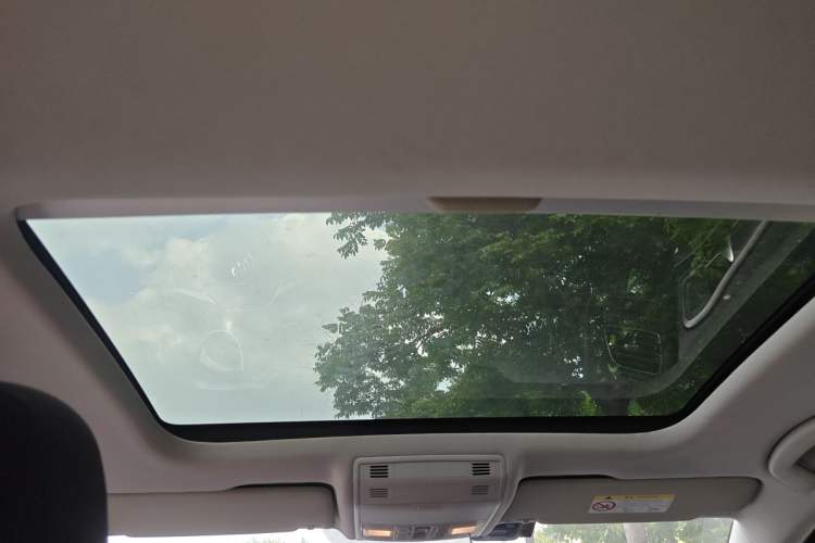 Used Volkswagen Golf 2015 1.6L Automatic Comfort Model Headliner