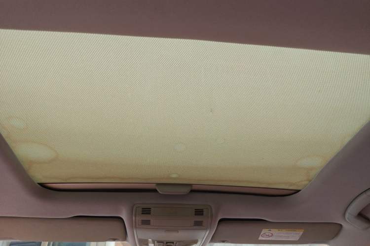 Used Volkswagen Golf 2015 1.4TSI Automatic Comfort Model Headliner