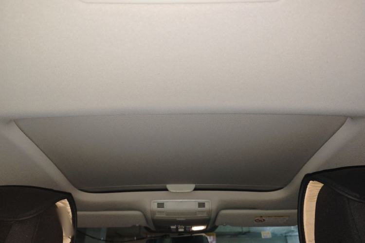 Used Volkswagen Golf 2015 1.6L Automatic Comfort Model Headliner