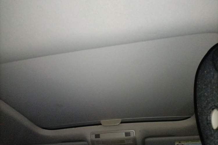 Used Volkswagen Golf 2015 1.2TSI Automatic Comfort Model Headliner