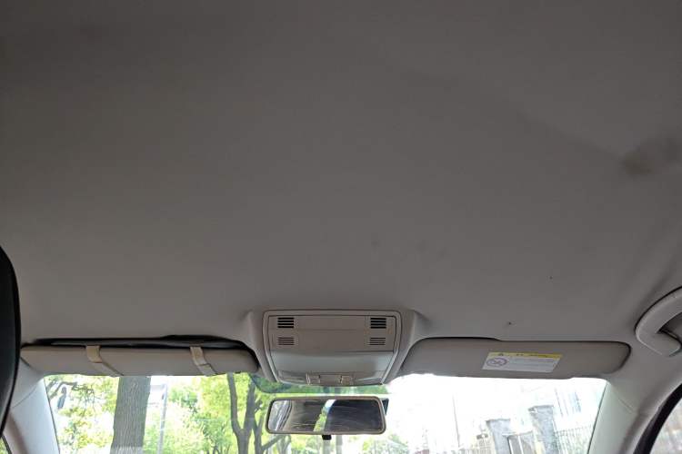 Used Volkswagen Golf 2015 1.6L Automatic Fashion Model Headliner