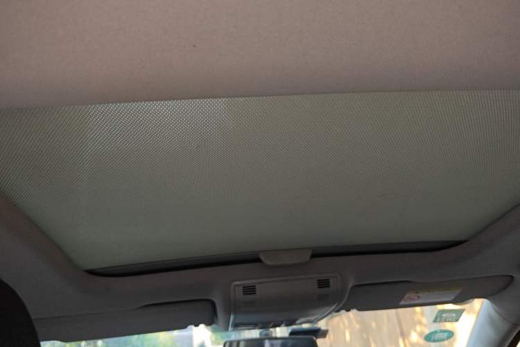 Used Volkswagen Golf 2015 1.6L Automatic Comfort Model Headliner