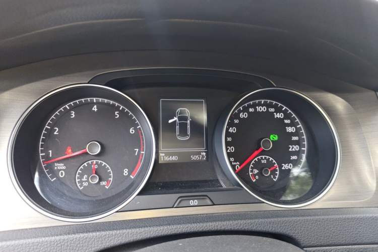 Used Volkswagen Golf 2015 1.4TSI Automatic Comfort Model Instrument Cluster