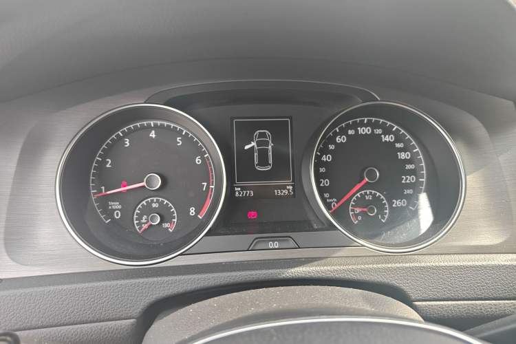 Used Volkswagen Golf 2015 1.4TSI Automatic Comfort Model Instrument Cluster