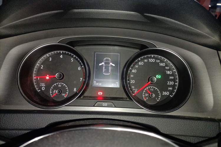 Used Volkswagen Golf 2015 1.2TSI Automatic Comfort Model Instrument Cluster